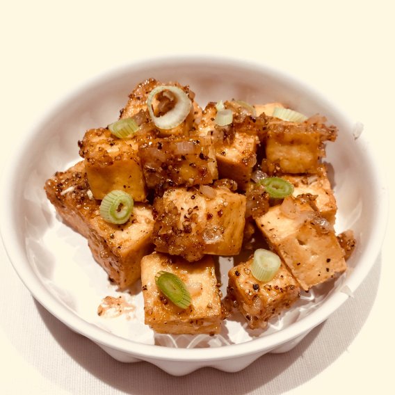 Rezept Gebratener Tofu mit Knoblauch und Pfeffer | compactcook.com